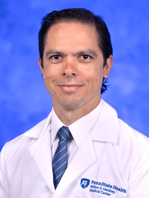 Mariano Garay Claudio, MD