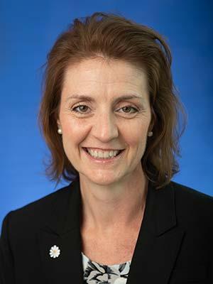 Wendy Clayton, professional head and shoulders photo